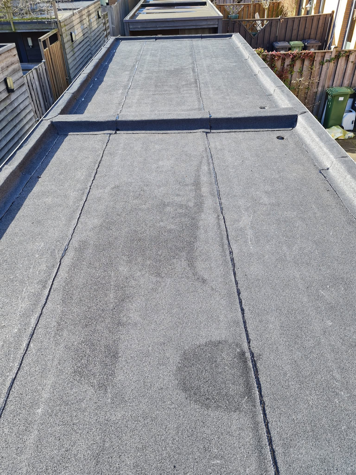 Volledig vernieuwd plat dak met bitumen dakbedekking