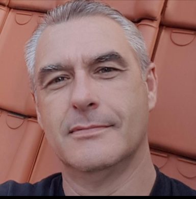 Nino Giannattasio, oprichter van Risa Dakwerken